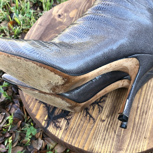 Jimmy Choo Lizard Embossed Stilletto Boots sz 8.5 - Picture 7 of 8